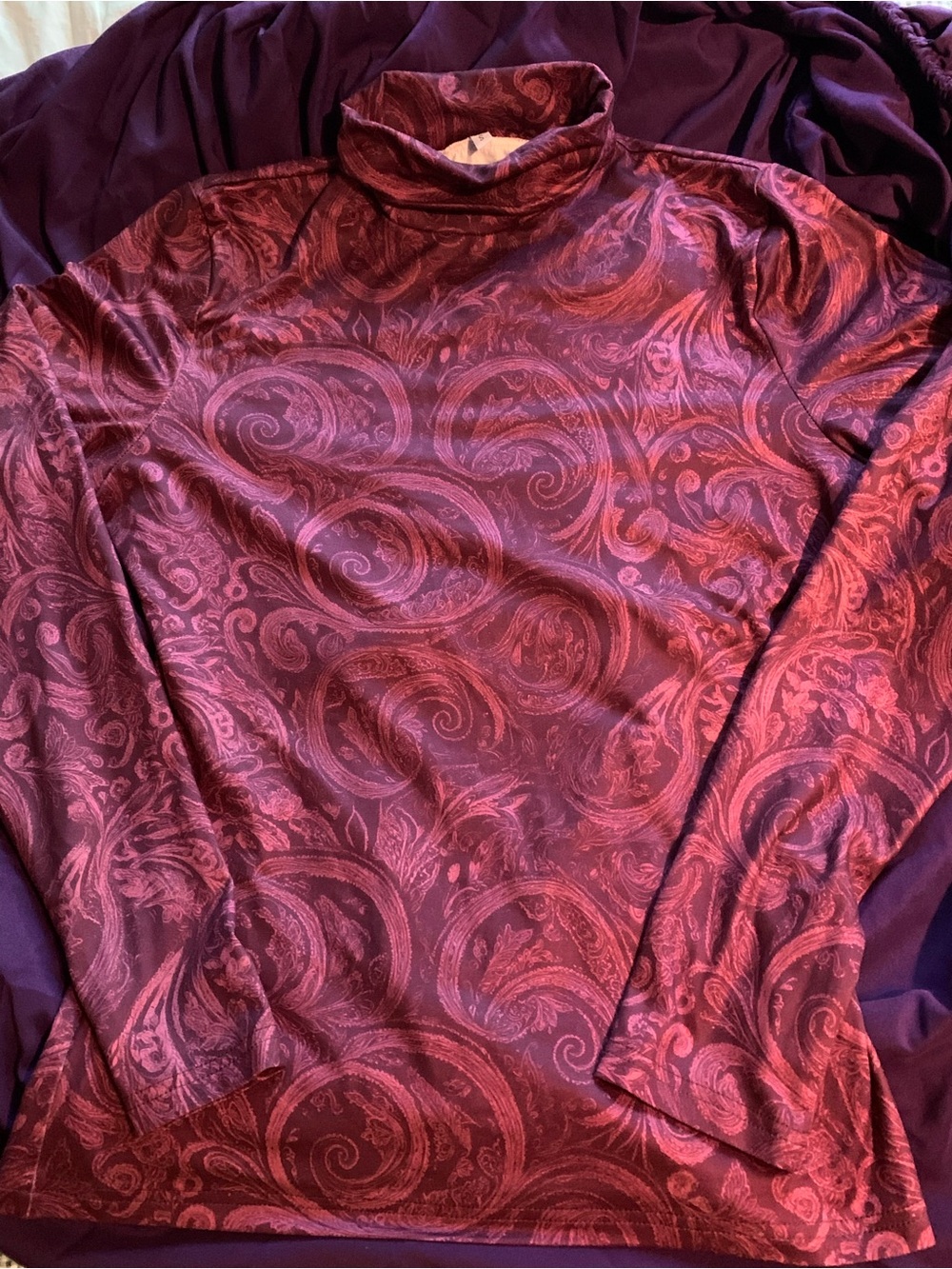 Sale 3/$20  
Source Unknown Burgundy Paisley Turtleneck Sweater